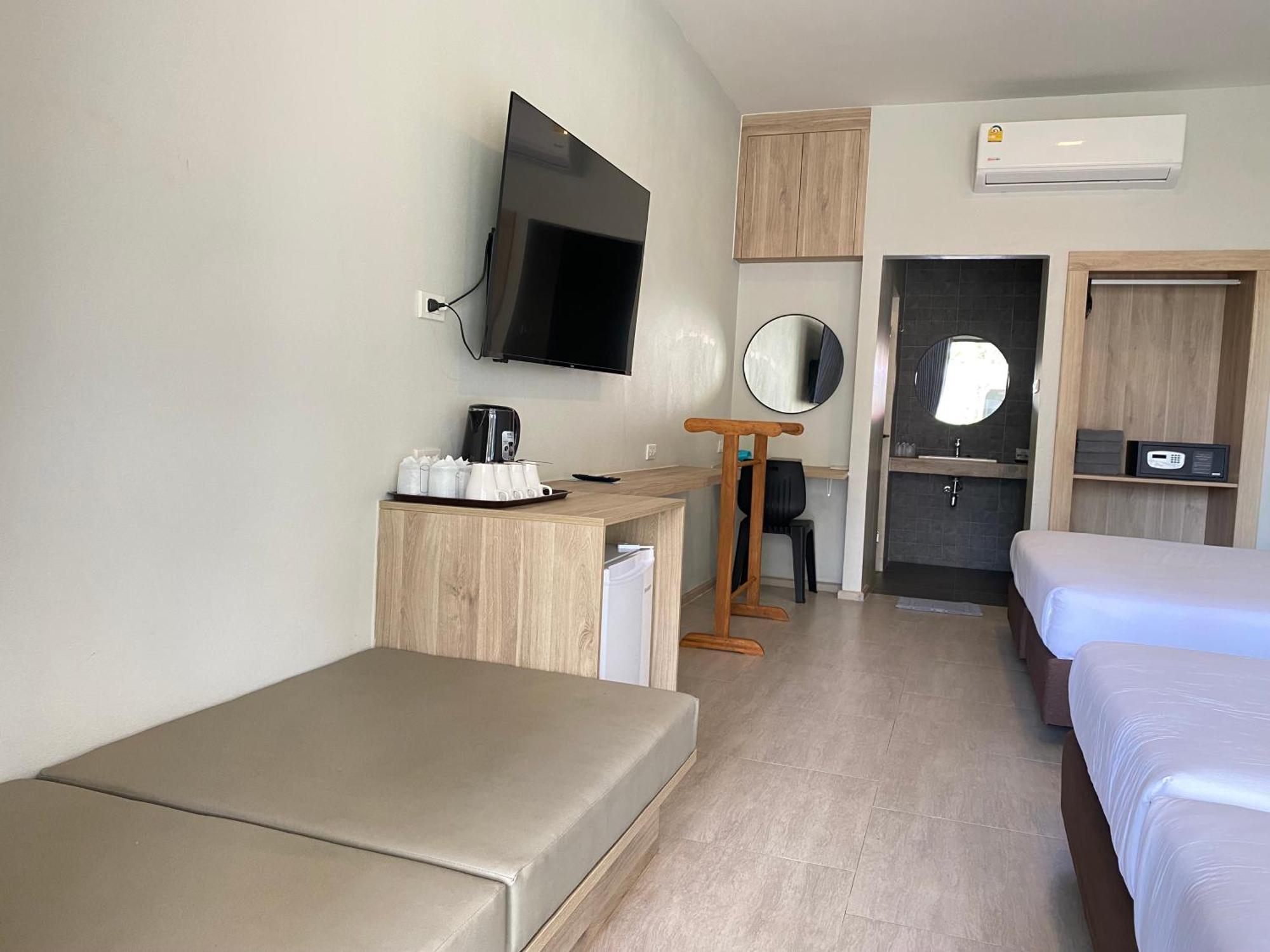 罗勇小屋酒店及度假村 Thang Kwian 外观 照片